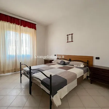 90 Igea Marina Quadrilocale بيت للعطل