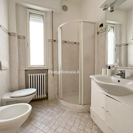 90 Igea Marina Quadrilocale *